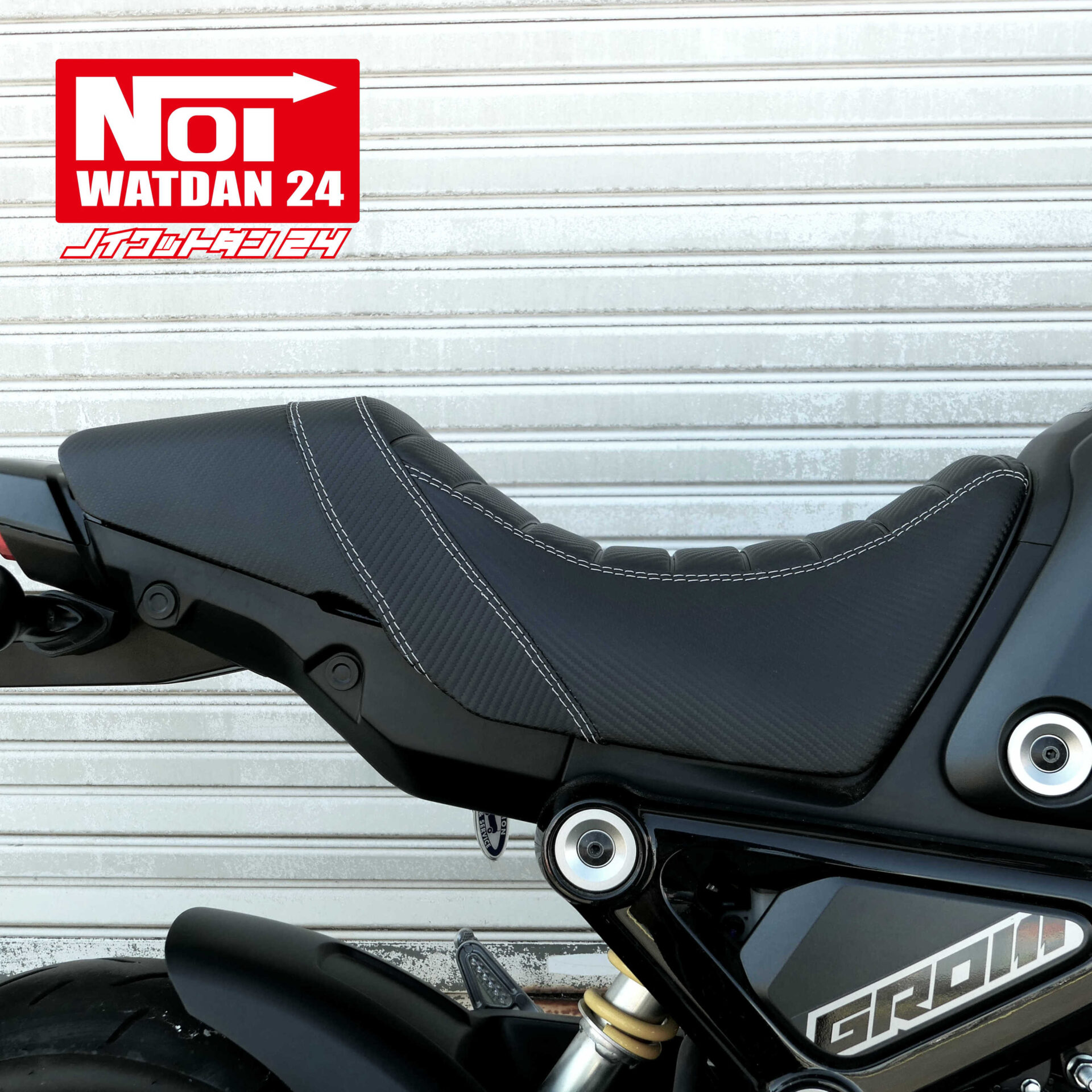 HONDAJC92グロムローダウンタックロールシートホワイトステッチ